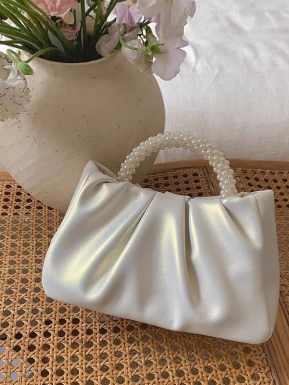 Beatfull Evening Purse Women Small Pearl Handbags soft Leather ruched bag weddin - Picture 2 of 5